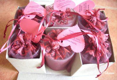 Merah Marun Merah Marun